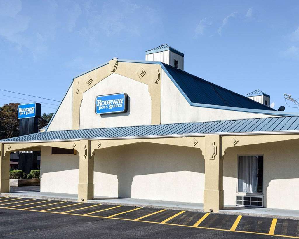 Days Inn - Manchester Bagian luar foto